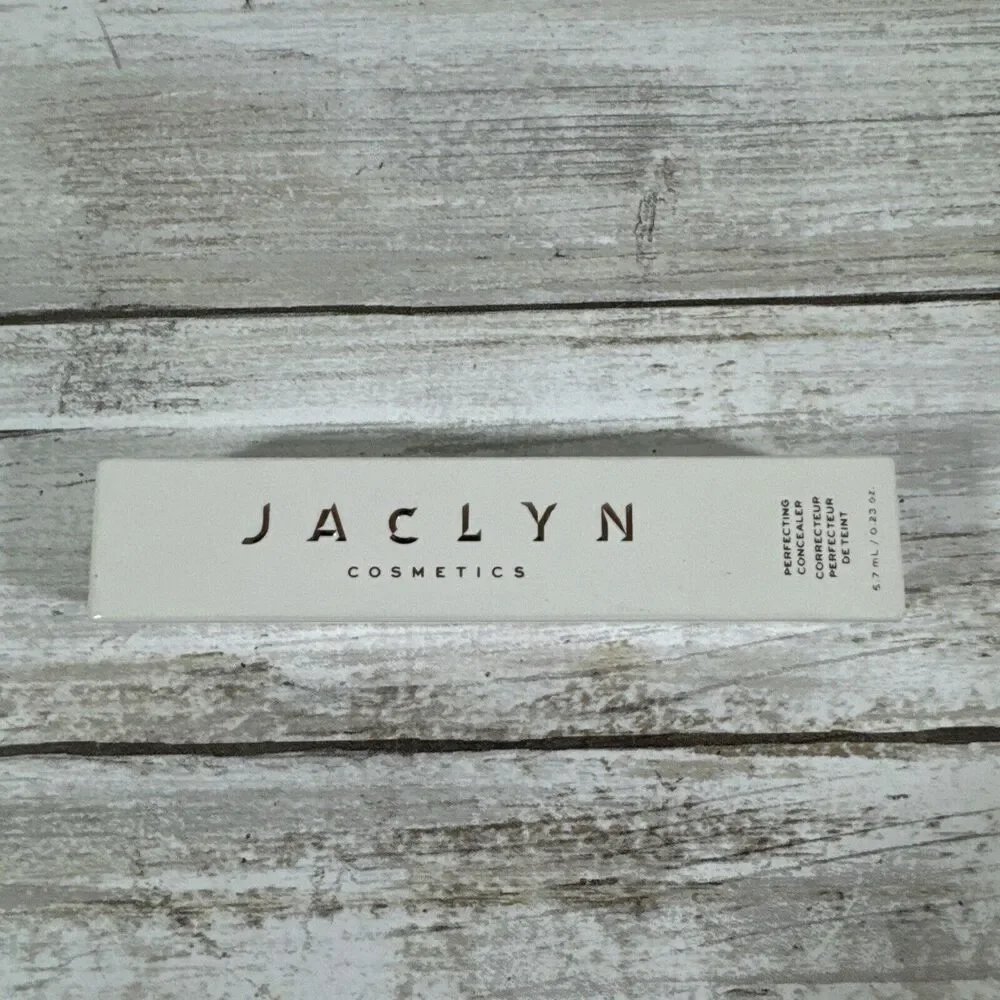 JACLYN‎ COSMETICS Faux Filler Perfecting Concealer - 